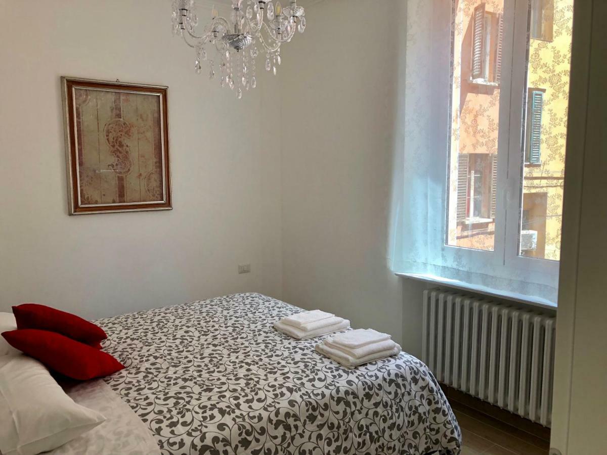 Temporary House De' Giudei Apartment Bologna Luaran gambar
