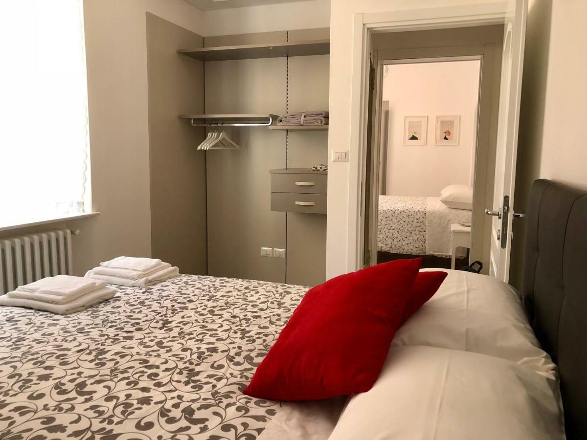 Temporary House De' Giudei Apartment Bologna Luaran gambar