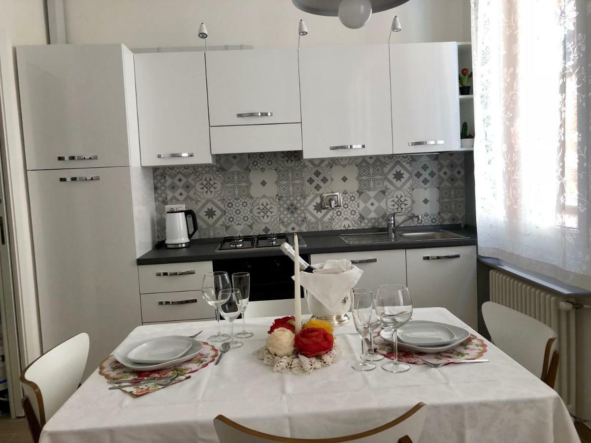 Temporary House De' Giudei Apartment Bologna Luaran gambar