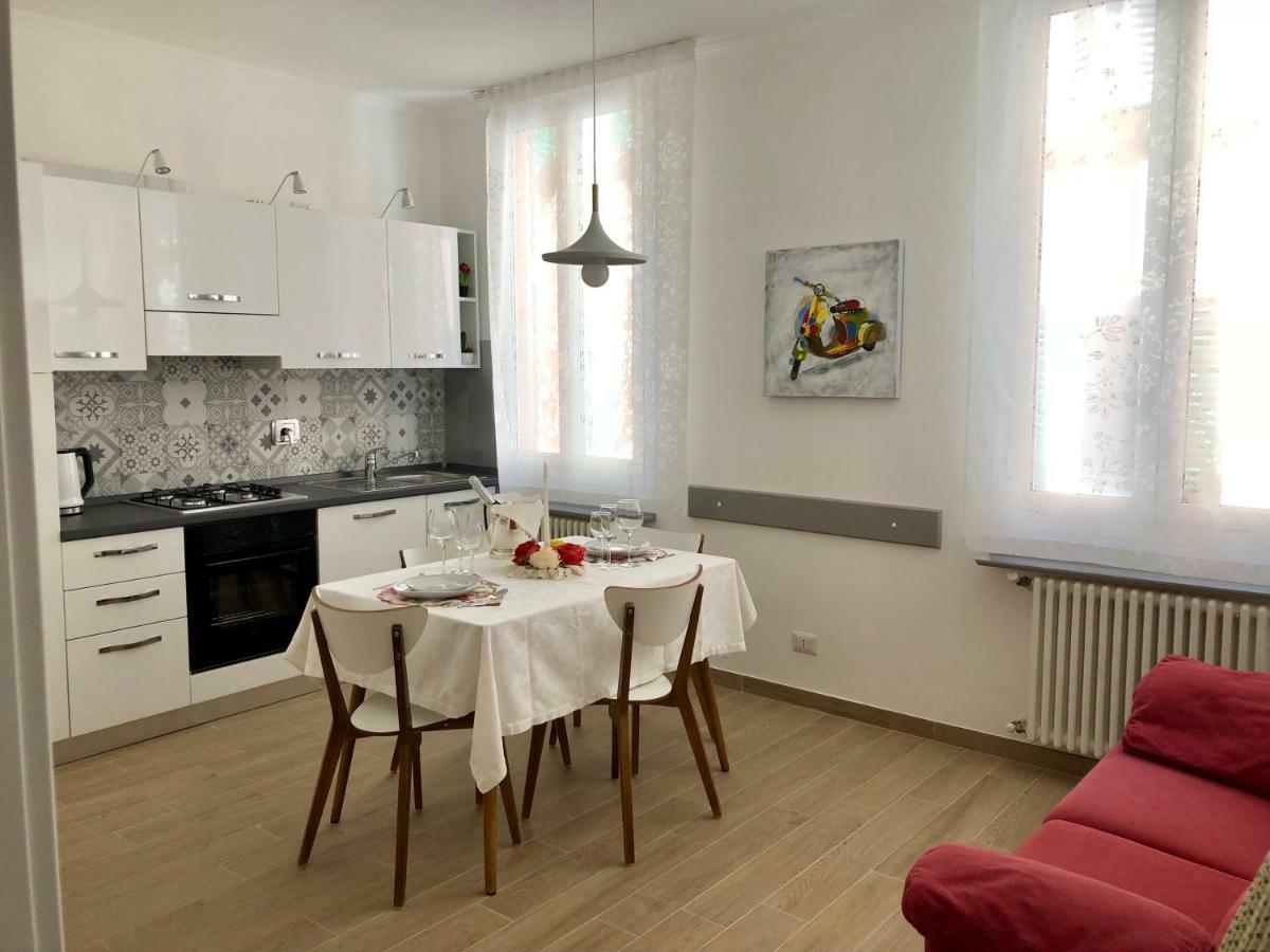 Temporary House De' Giudei Apartment Bologna Luaran gambar